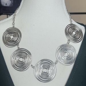 Elegant Silver Swirl Necklace